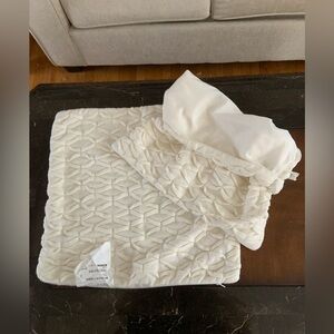 Elegant Cream Home knit pillow sofa cover Set Qty(2)